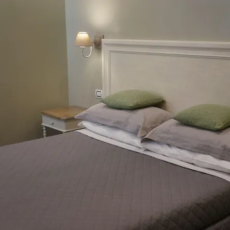 Guest house Le Stanze Di Elle 4*