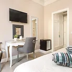 Le Stanze Di Elle Konukevi 4*